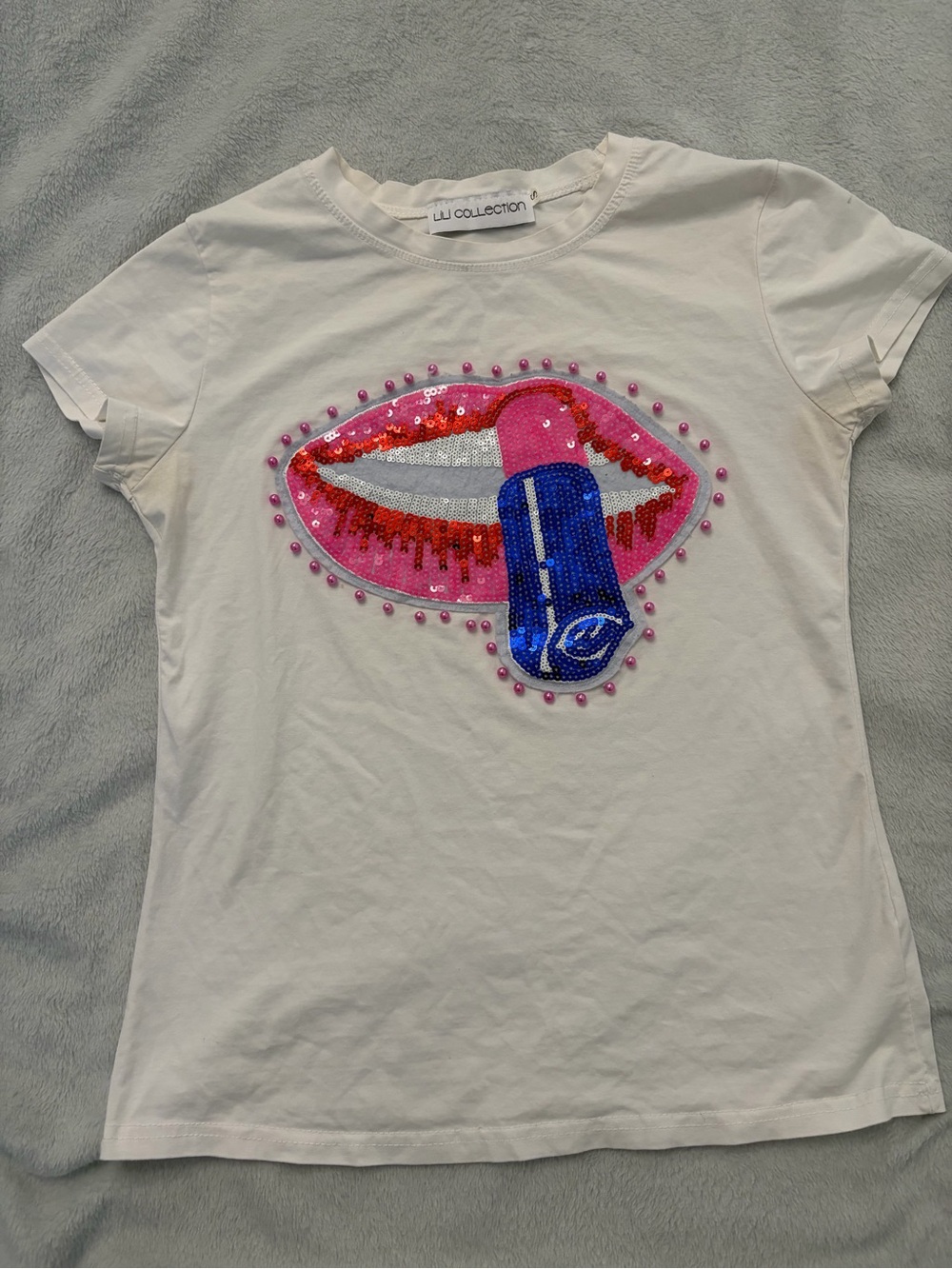 Kalli Collection White Tee with Pink Sequin Lips & Blue Sequin Lipstick Accent